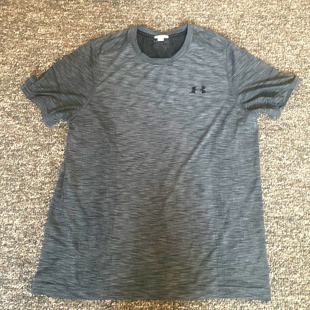 Under Armour Mens threadborne shirt